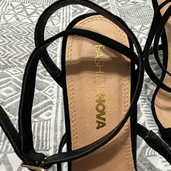 Black High Heels - Picture 3 of 5